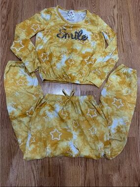 Jenna & Jessie girls kids yellow 2 pc pj set SMILE size 10